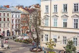 Апартаменты OnLviv Apartments 18 Rynok Square (14) Львов Апартаменты с 1 спальней-17